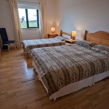 Holiday home 103 - Claddaghduff Cleggan